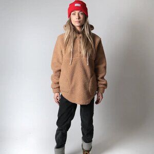 MADE IN CANADA MUTTON HEAD  CAMPING HODDIE SHERPA